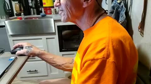 Steve... aka SkinnieDippin aka TimberTramp online show from 3, 3, 2025