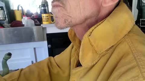 Steve... aka SkinnieDippin aka TimberTramp online show from 18, 10, 2025