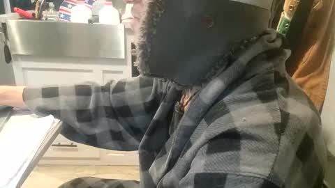 Snapshot of brushsquach chatting on 16, 11, 2025 Steve... aka SkinnieDippin aka TimberTramp online show from 16, 11, 2025