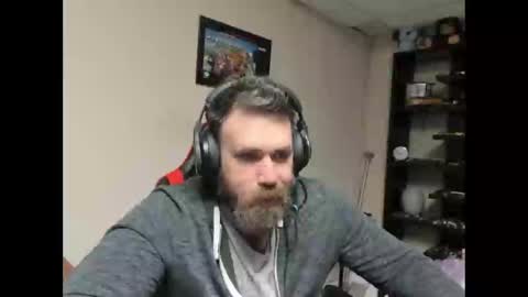 BRUTALMASTER1983 online show from 8, 3, 2025