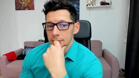 Brutus K online show from 15, 2, 2025