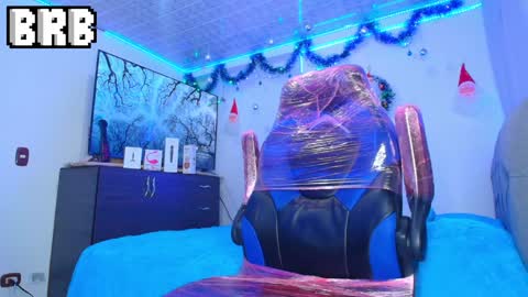 Snapshot of bryam_hot chatting on 9, 12, 2024 BRYAM INDEPENDENT MODEL online show from 9, 12, 2024