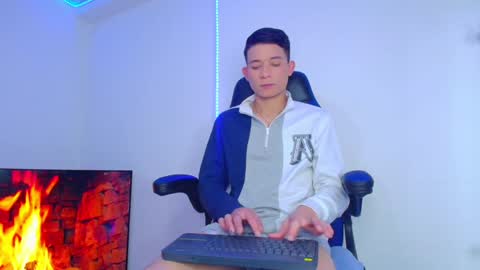 Snapshot of bryam_hot chatting on 30, 1, 2025 BRYAM INDEPENDENT MODEL online show from 30, 1, 2025