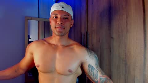 Snapshot of bryan_boy_ chatting on 12, 12, 2024 bryan online show from 12, 12, 2024