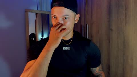 Snapshot of bryan_boy_ chatting on 25, 1, 2025 bryan online show from 25, 1, 2025