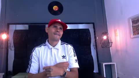Snapshot of bryan_pirs chatting on 30, 5, 2026 Bryan online show from 30, 5, 2026