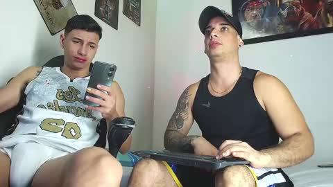 Snapshot of bryanhot23 chatting on 11, 9, 2025 BRYAN HOT23 online show from 11, 9, 2025