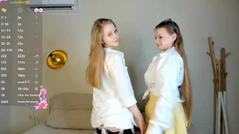 Snapshot of brynrice chatting on 10, 12, 2024 Mary Please help us to reach 120 thumbs up online show from 10, 12, 2024
