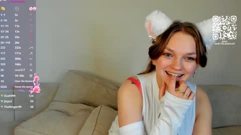 Snapshot of brynrice chatting on 24, 1, 2025 Mary Please help us to reach 120 thumbs up online show from 24, 1, 2025