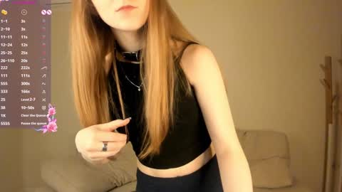 Snapshot of brynrice chatting on 27, 1, 2025 Mary Please help us to reach 120 thumbs up online show from 27, 1, 2025