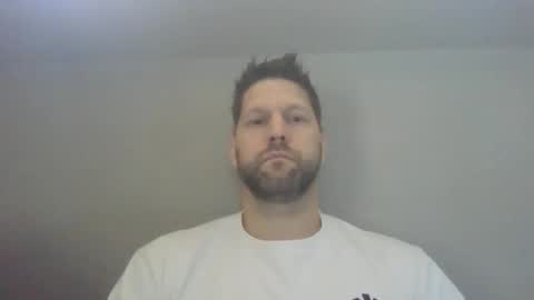 bubblebee1982 online show from 9, 6, 2026