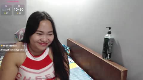 Snapshot of bubblebuttpinay chatting on 27, 2, 2025 Sunshine online show from 27, 2, 2025