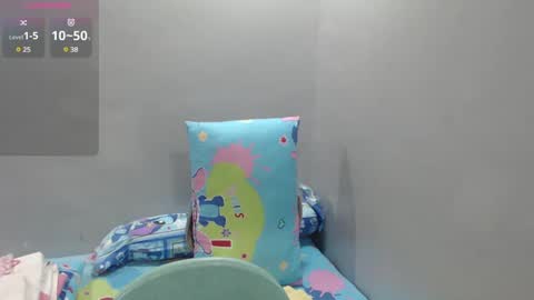 Snapshot of bubblebuttpinay chatting on 4, 3, 2025 Sunshine online show from 4, 3, 2025