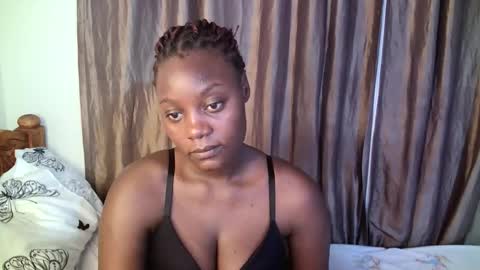 Snapshot of bubbly_ass30 chatting on 8, 10, 2025 bubbly_ass30 online show from 8, 10, 2025