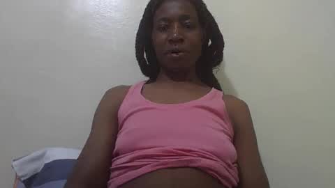 Snapshot of bubbly_jocyce chatting on 17, 5, 2026 talisha online show from 17, 5, 2026