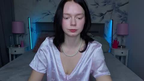 Snapshot of bucks_bunnyy chatting on 9, 3, 2026 Leona online show from 9, 3, 2026