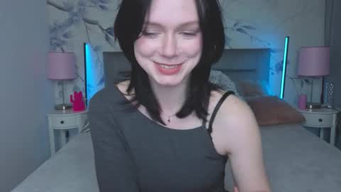 Snapshot of bucks_bunnyy chatting on 12, 3, 2026 Leona online show from 12, 3, 2026