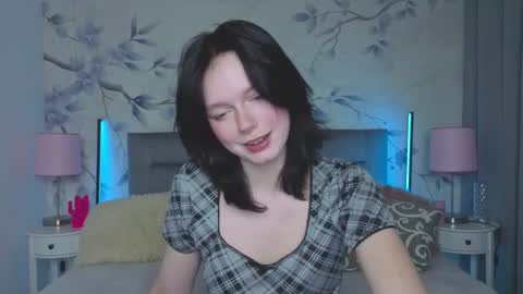 Snapshot of bucks_bunnyy chatting on 16, 3, 2026 Leona online show from 16, 3, 2026
