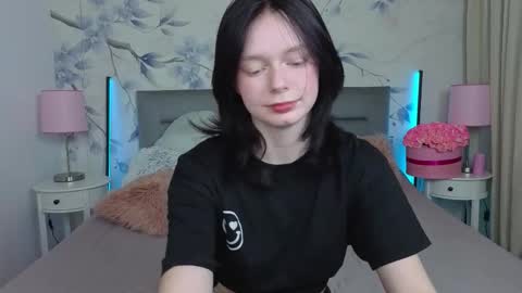 Snapshot of bucks_bunnyy chatting on 21, 3, 2026 Leona online show from 21, 3, 2026