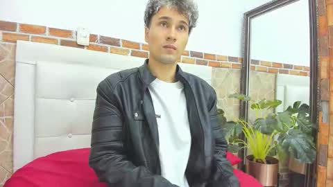 Buddy Whitte online show from 12, 9, 2025