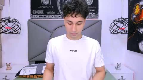 Snapshot of buddy_whitte chatting on 18, 4, 2026 Buddy Whitte online show from 18, 4, 2026