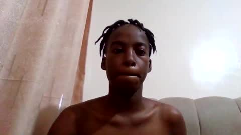 Snapshot of buffybaby_2 chatting on 14, 2, 2026 buffybaby_2 online show from 14, 2, 2026