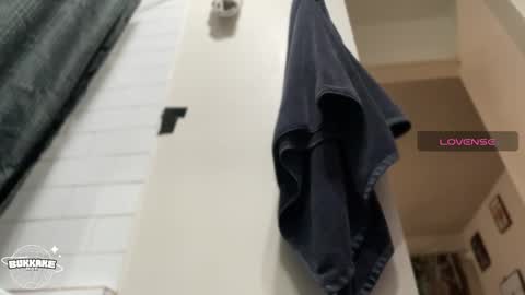 Snapshot of bukkakebae chatting on 23, 12, 2024 bukkakebae online show from 23, 12, 2024