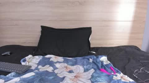Snapshot of bulma_bambina_ chatting on 30, 4, 2026 Bulma Bambina online show from 30, 4, 2026