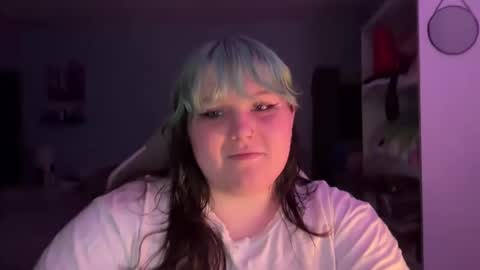 bumblebeebuzzer online show from 18, 2, 2025