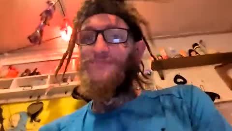 bunniandcryme online show from 15, 12, 2025