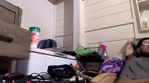 bunniandcryme online show from 22, 12, 2025