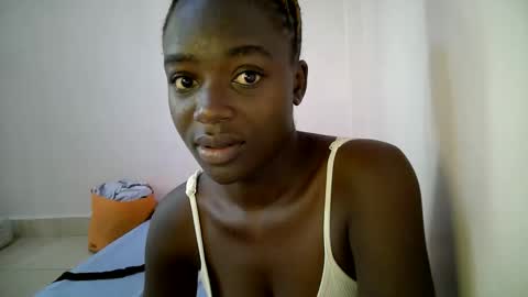 Snapshot of bunny_bliss1 chatting on 5, 5, 2026 bunny_bliss1 online show from 5, 5, 2026