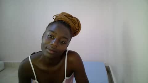 Snapshot of bunny_bliss1 chatting on 16, 5, 2026 bunny_bliss1 online show from 16, 5, 2026