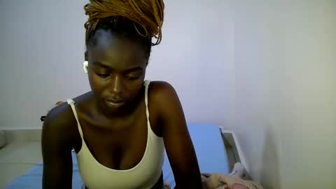 Snapshot of bunny_bliss1 chatting on 20, 5, 2026 bunny_bliss1 online show from 20, 5, 2026