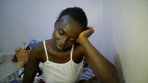 Snapshot of bunny_bliss1 chatting on 28, 5, 2026 bunny_bliss1 online show from 28, 5, 2026