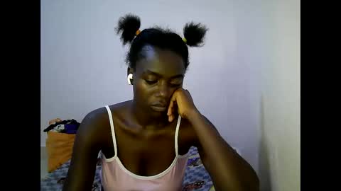 Snapshot of bunny_bliss1 chatting on 30, 5, 2026 bunny_bliss1 online show from 30, 5, 2026