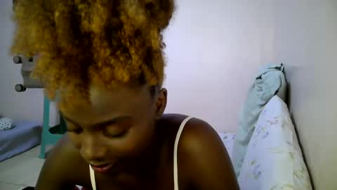 Snapshot of bunny_bliss1 chatting on 11, 6, 2026 bunny_bliss1 online show from 11, 6, 2026