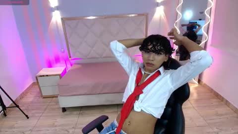 Snapshot of bunny_tay1 chatting on 18, 12, 2025 Bunny online show from 18, 12, 2025