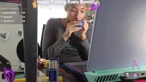 Tokki  bunny  online show from 10, 1, 2025