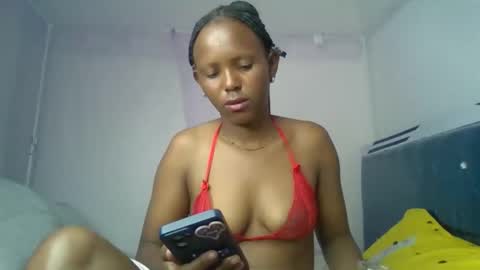 Snapshot of bunnydiva_ chatting on 10, 5, 2026 bunnydiva_ online show from 10, 5, 2026