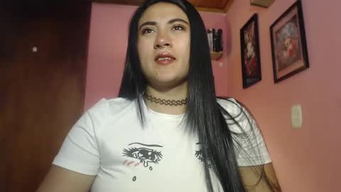 Snapshot of bunnyemilyr0s33 chatting on 11, 2, 2025 bunnyEmilyR0s33 online show from 11, 2, 2025