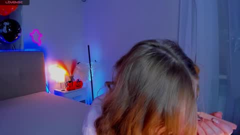 BunnyShows online show from 23, 10, 2025