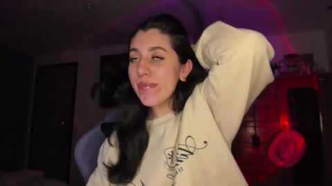 Snapshot of bunnyy09 chatting on 16, 10, 2025 Jess online show from 16, 10, 2025