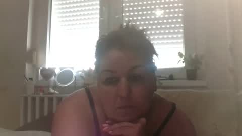 Snapshot of bunyoka1981 chatting on 4, 10, 2025 babuska1981 online show from 4, 10, 2025