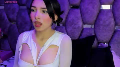 burbuja pink  online show from 18, 3, 2026