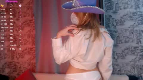 burning_g1rl online show from 18, 2, 2026