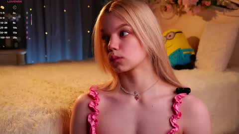 Snapshot of burnletitallburn chatting on 5, 5, 2026 Jessica online show from 5, 5, 2026