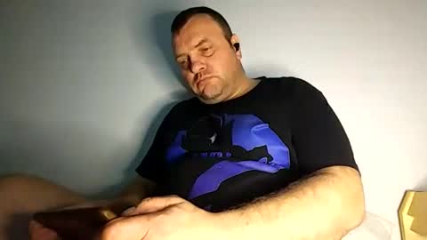 Snapshot of bury703709 chatting on 6, 1, 2025 Creazy dad online show from 6, 1, 2025