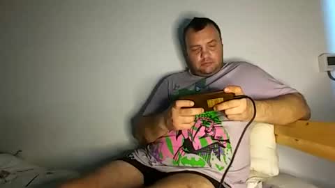 Snapshot of bury703709 chatting on 12, 1, 2025 Creazy dad online show from 12, 1, 2025