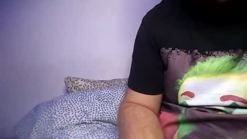 Snapshot of bury703709 chatting on 2, 11, 2025 Creazy dad online show from 2, 11, 2025